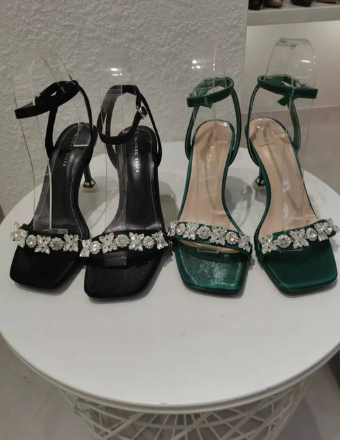 Luxury Rhinestones Strap Buckle Heel